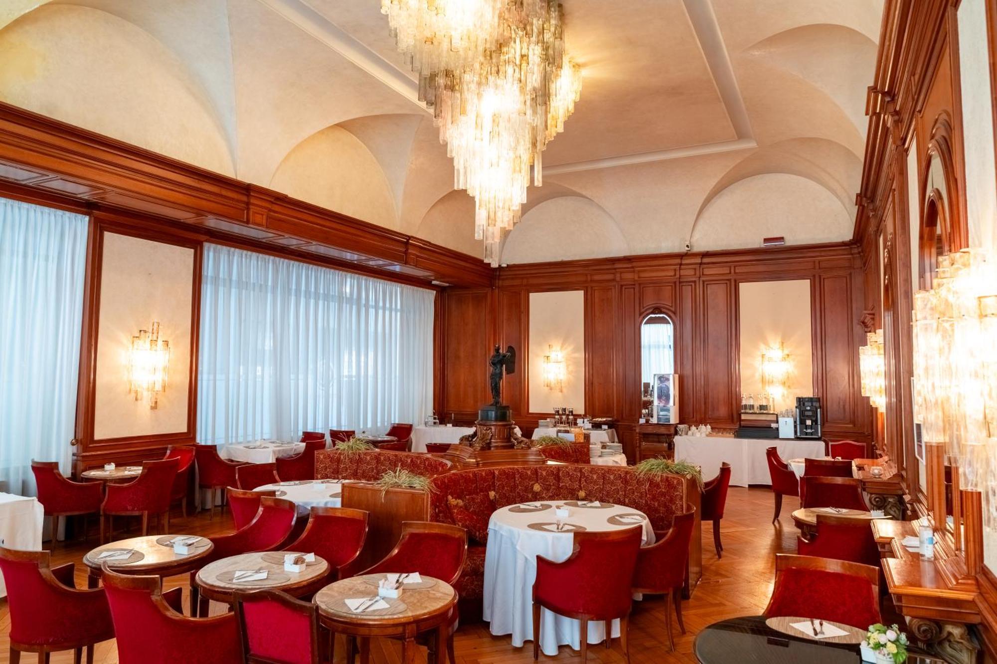 Hotel Vittoria Brescia Luaran gambar