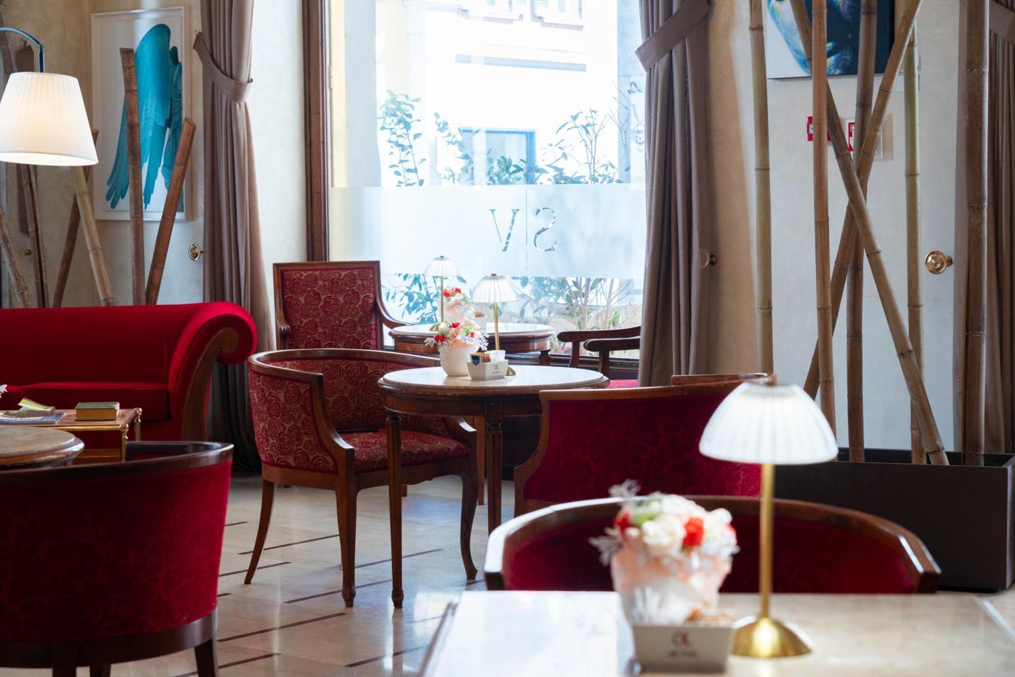 Hotel Vittoria Brescia Luaran gambar
