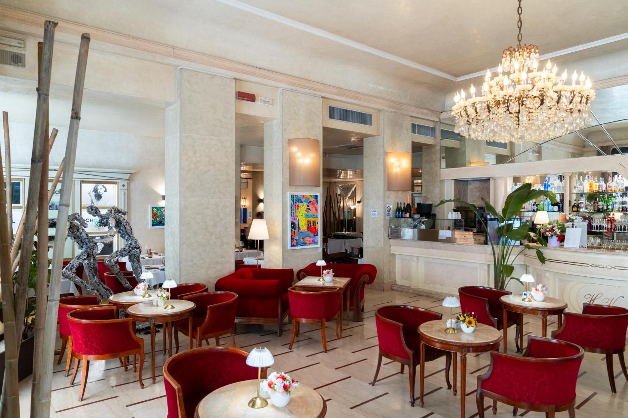 Hotel Vittoria Brescia Luaran gambar